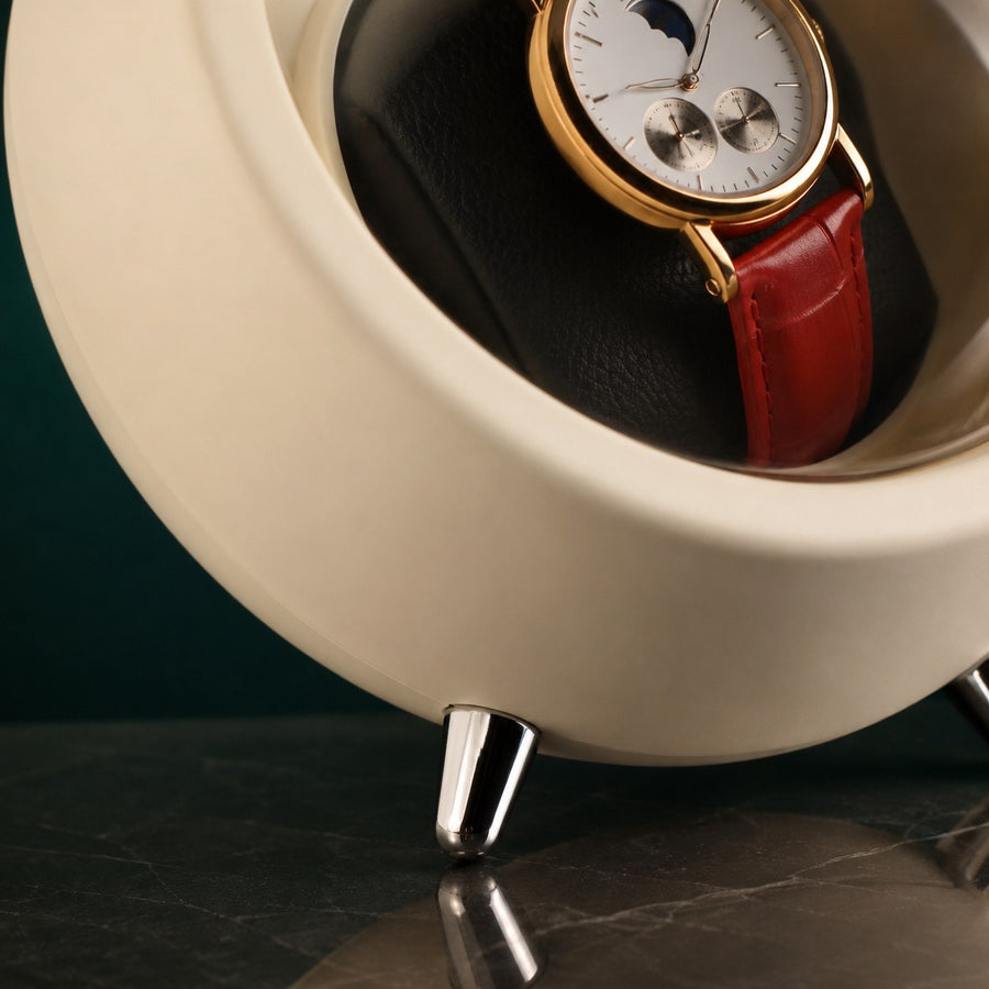 Remontoir Comète 1 montre — Blanc, détail de la finition